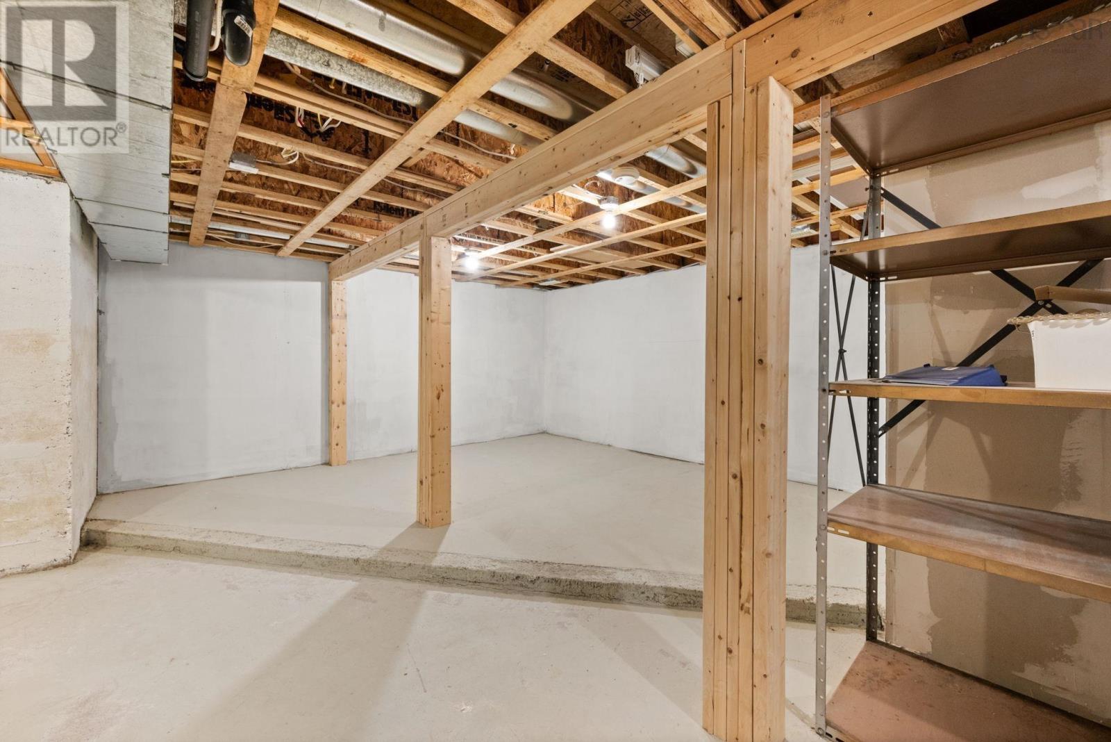 1139 Dalhousie Street - 35