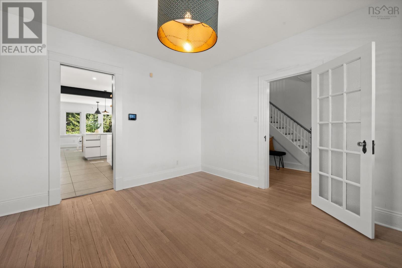 1139 Dalhousie Street - 21