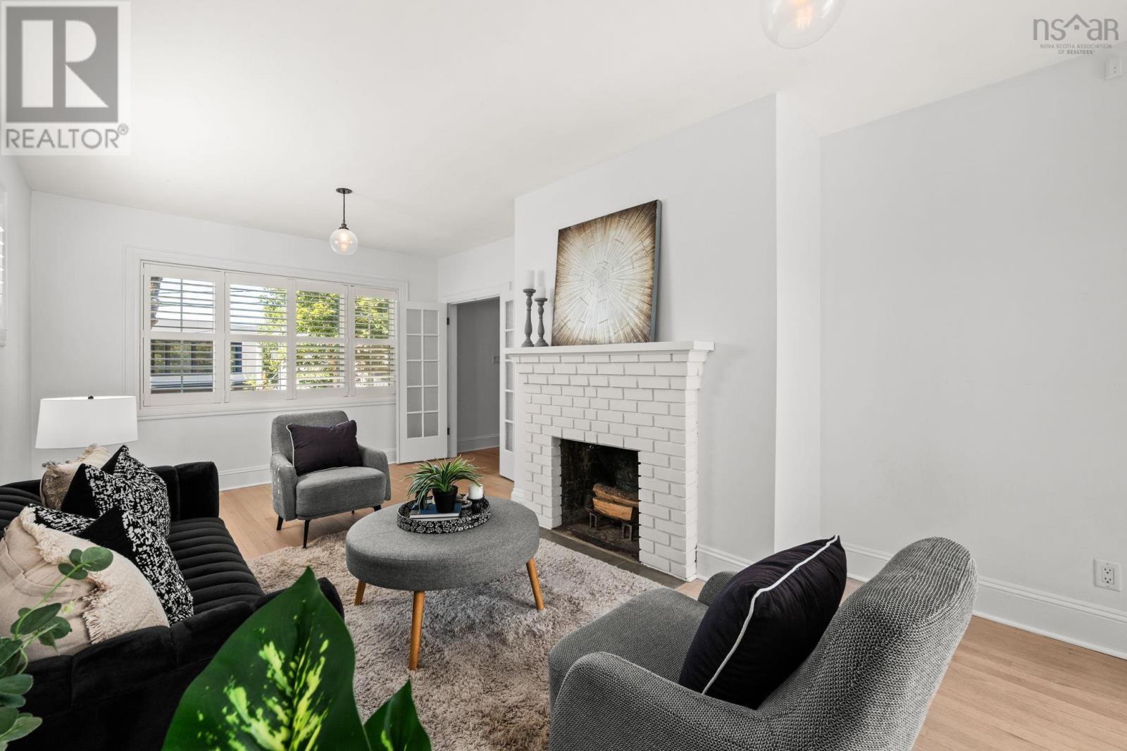 1139 Dalhousie Street - 5