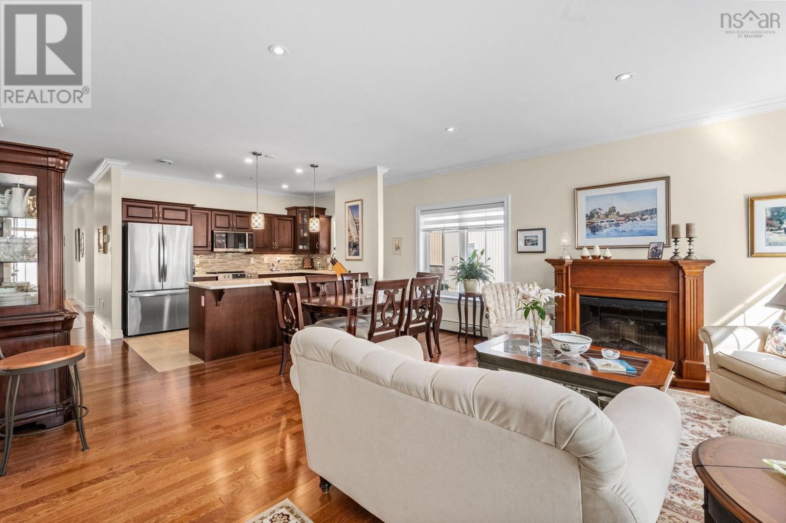 Property 5 of 43 of 46 Castlestone Drive