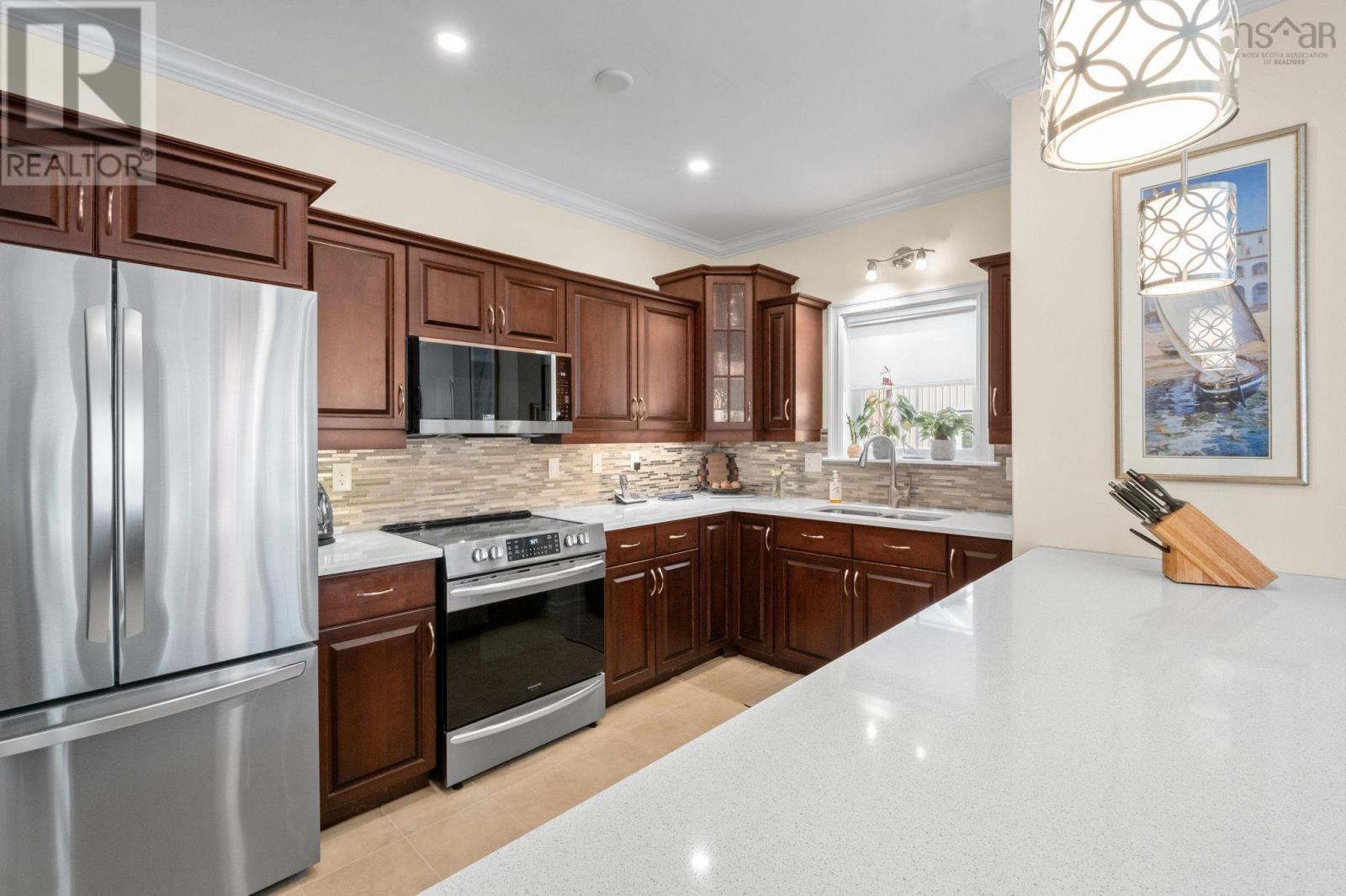 Property 16 of 43 of 46 Castlestone Drive