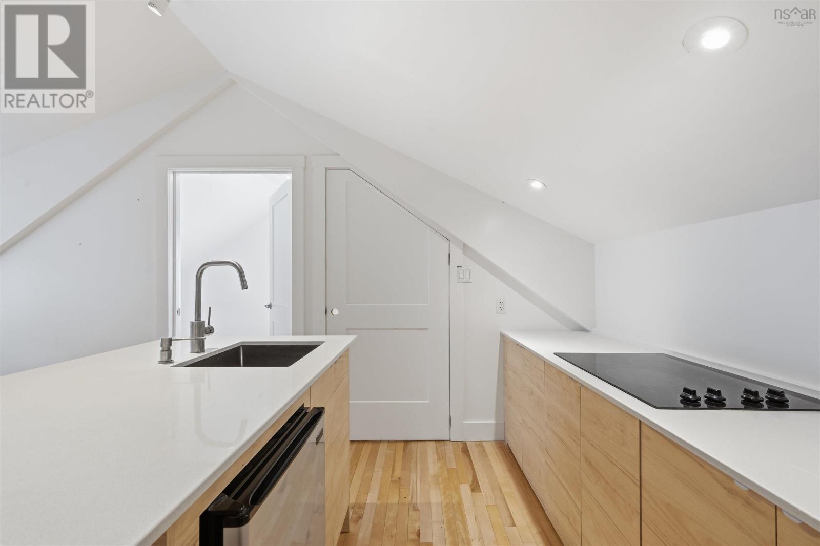 47 North Street - 27
