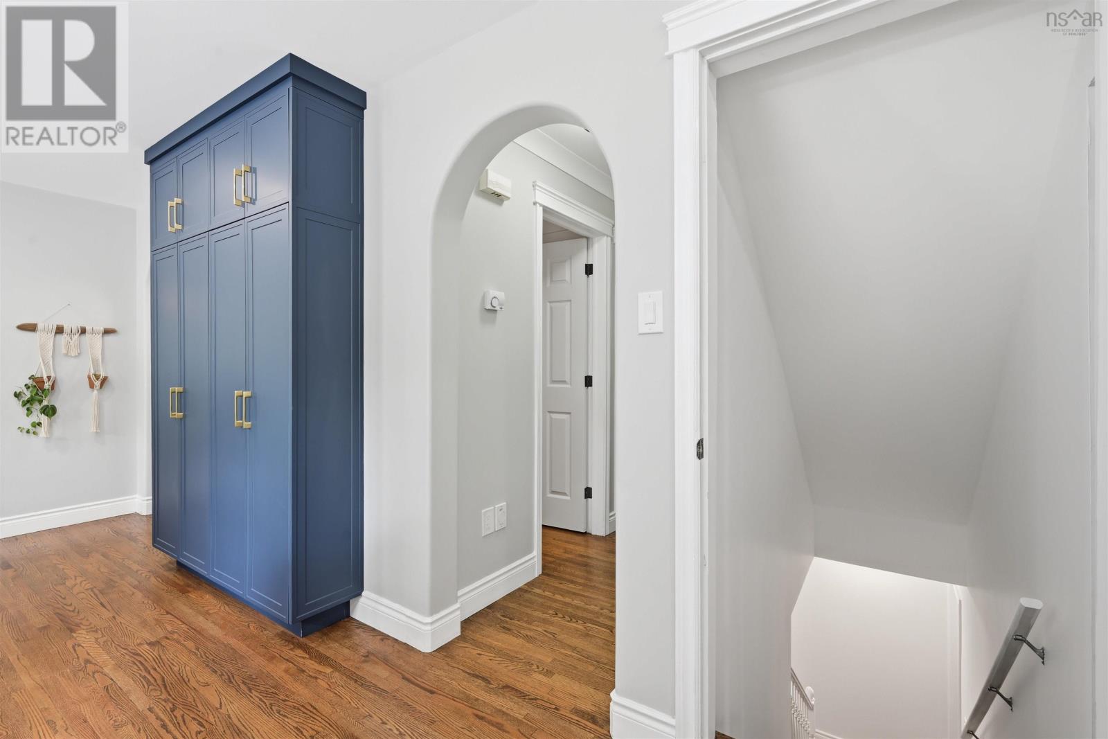 321 NORMAN Boulevard - 34