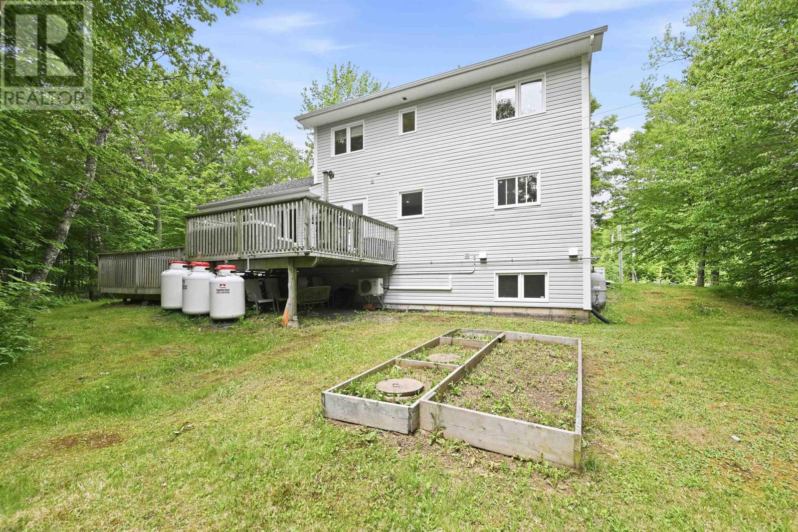321 NORMAN Boulevard - 45