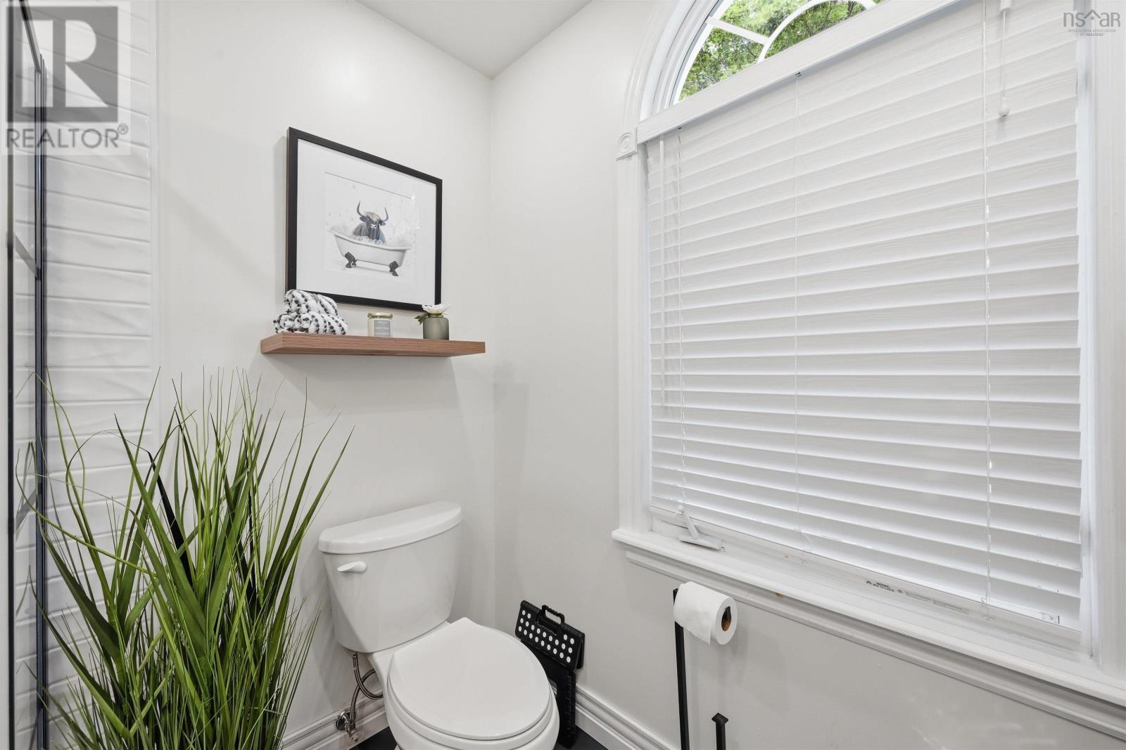 321 NORMAN Boulevard - 33