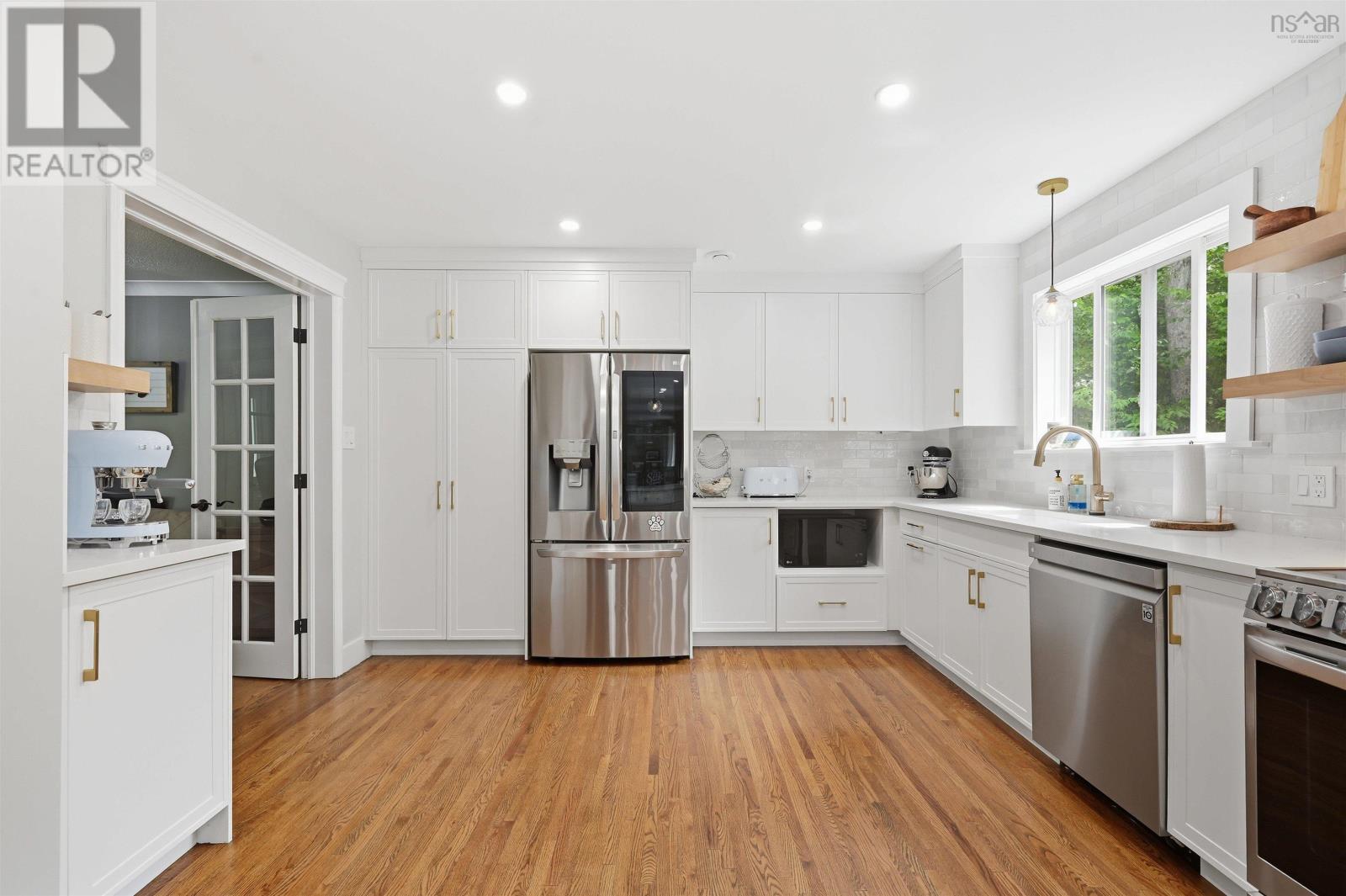 321 NORMAN Boulevard - 9