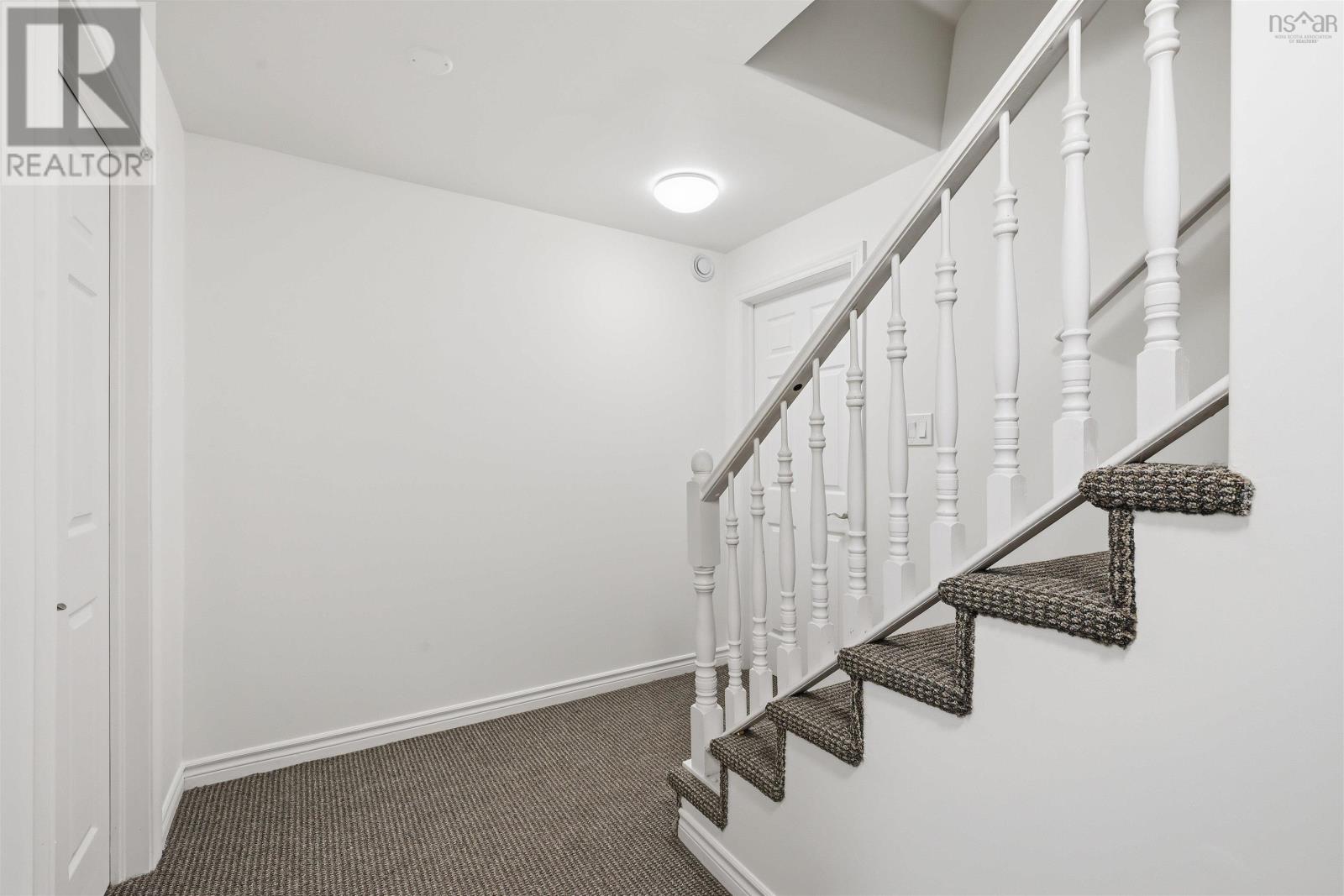 321 NORMAN Boulevard - 37