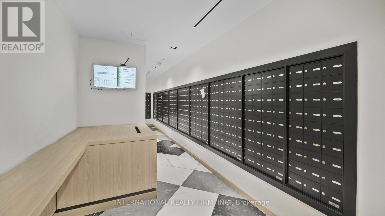 #4602 395 BLOOR STREET E - 24