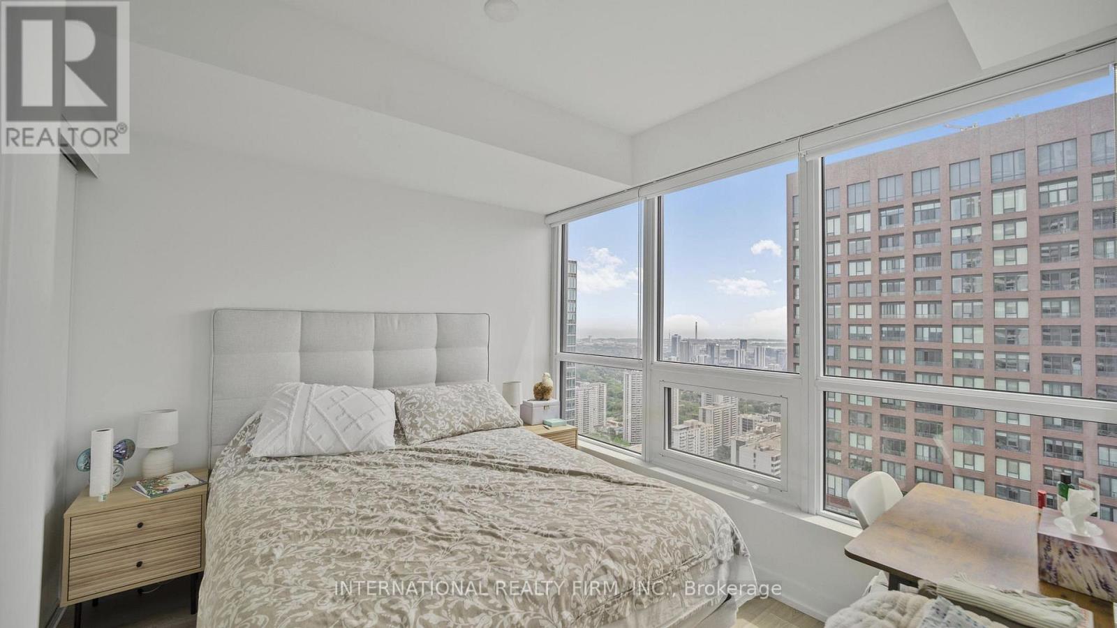 #4602 395 BLOOR STREET E - 18