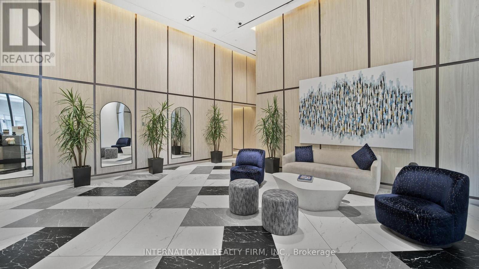 #4602 395 BLOOR STREET E - 21