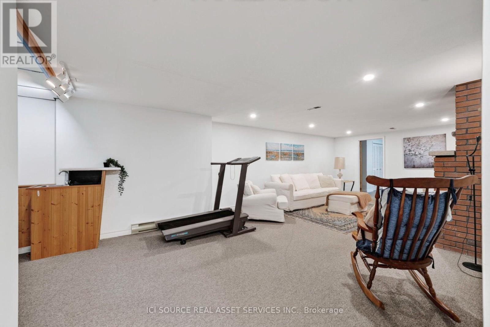 1215 PRINCESS STREET - 30