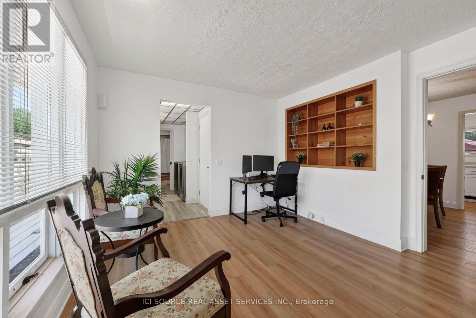1215 PRINCESS STREET - 20