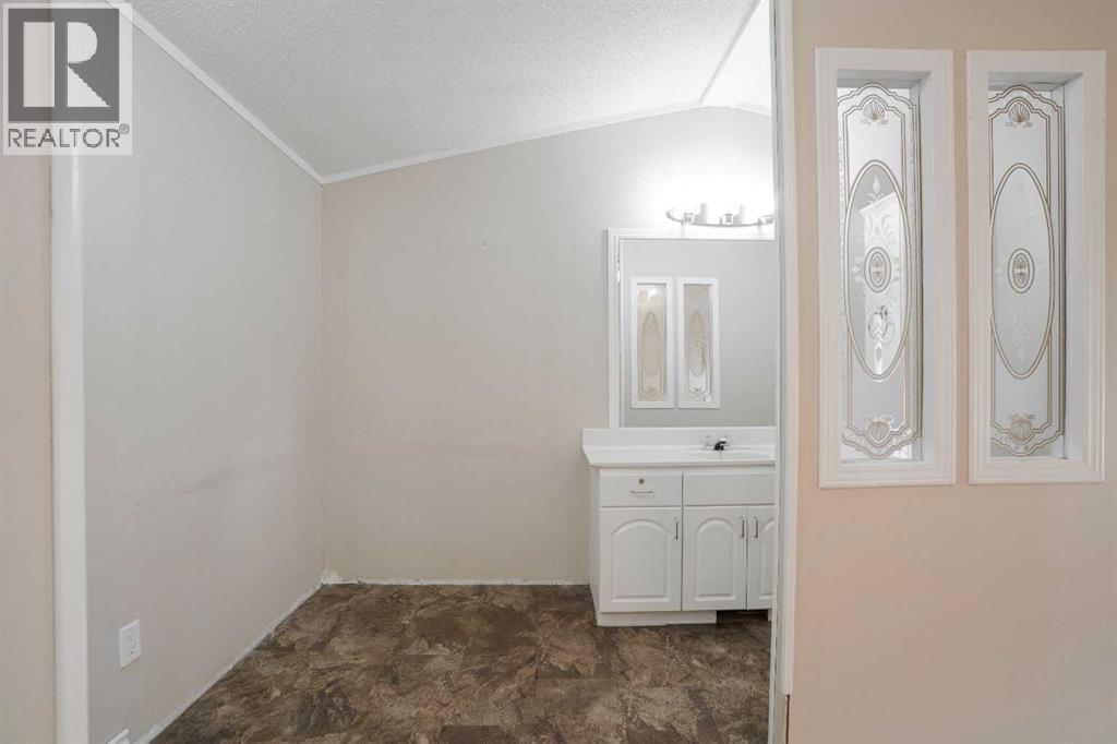 157 Grandview Crescent - 30