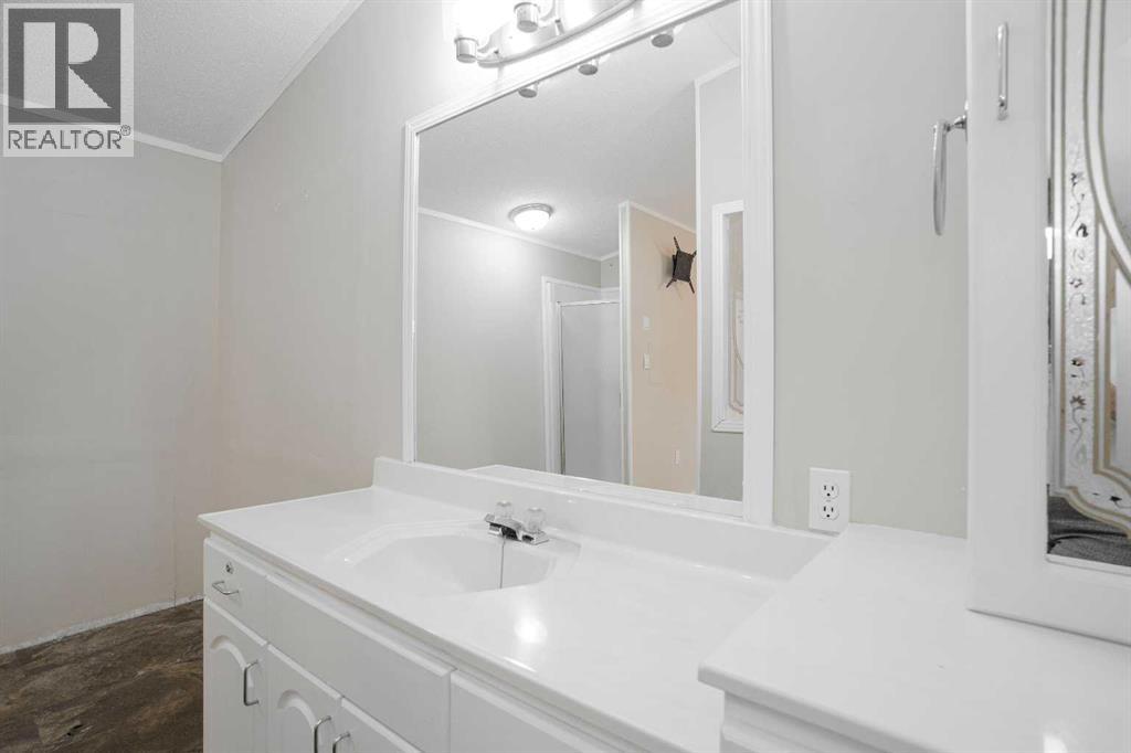 157 Grandview Crescent - 39