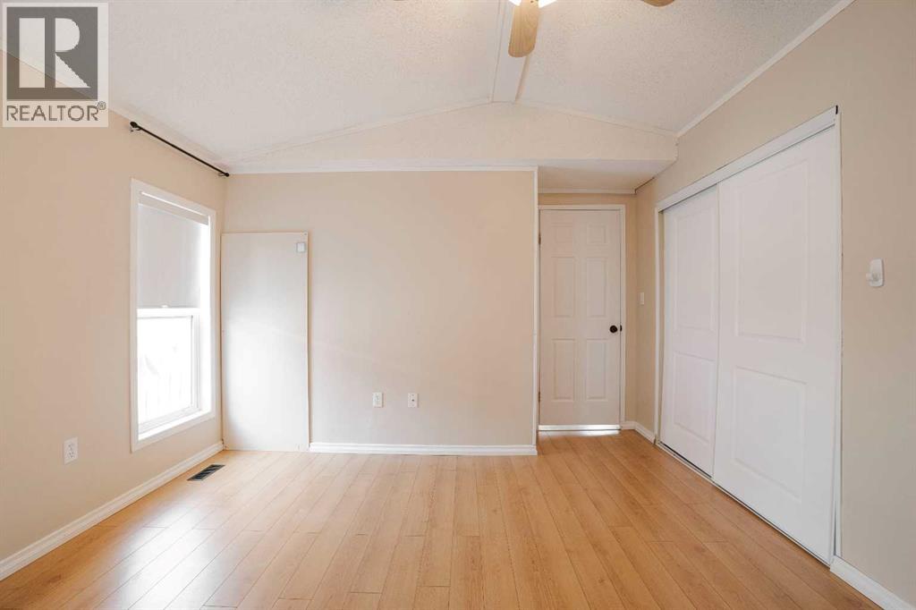 157 Grandview Crescent - 28