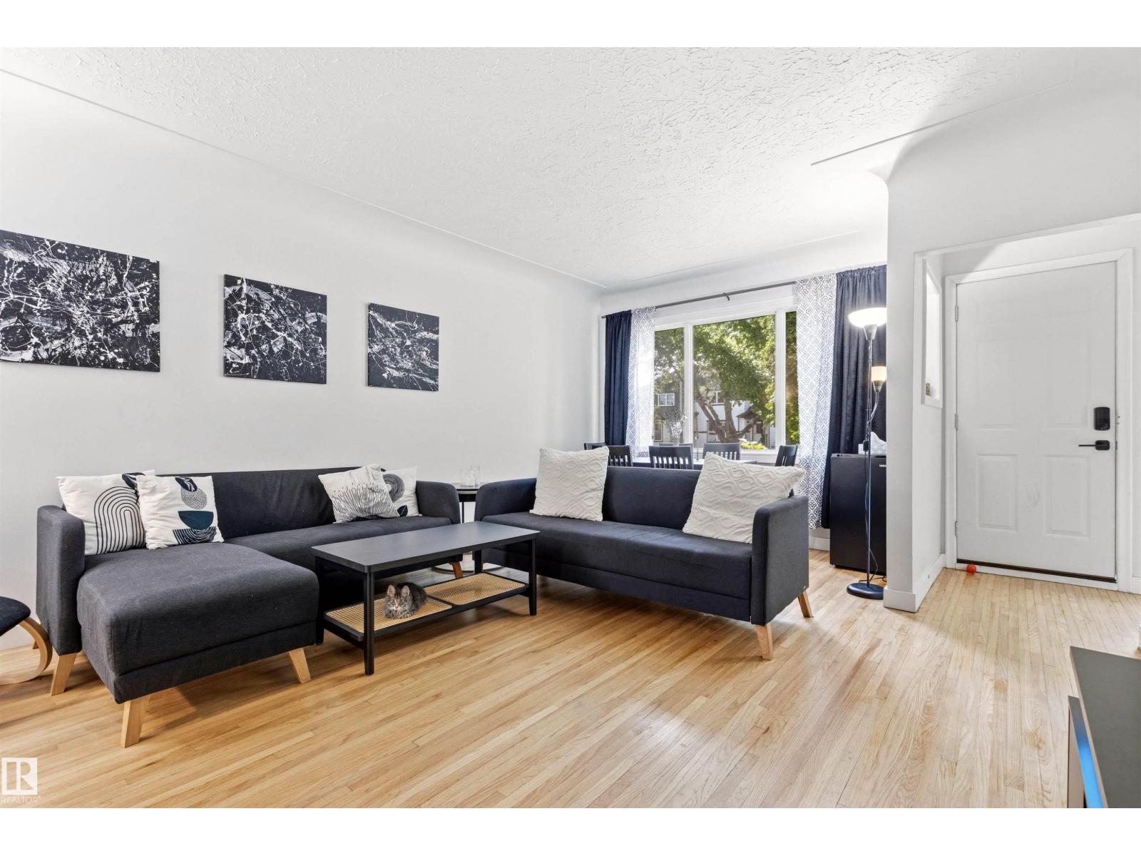 11115 11117 116 ST NW - 12
