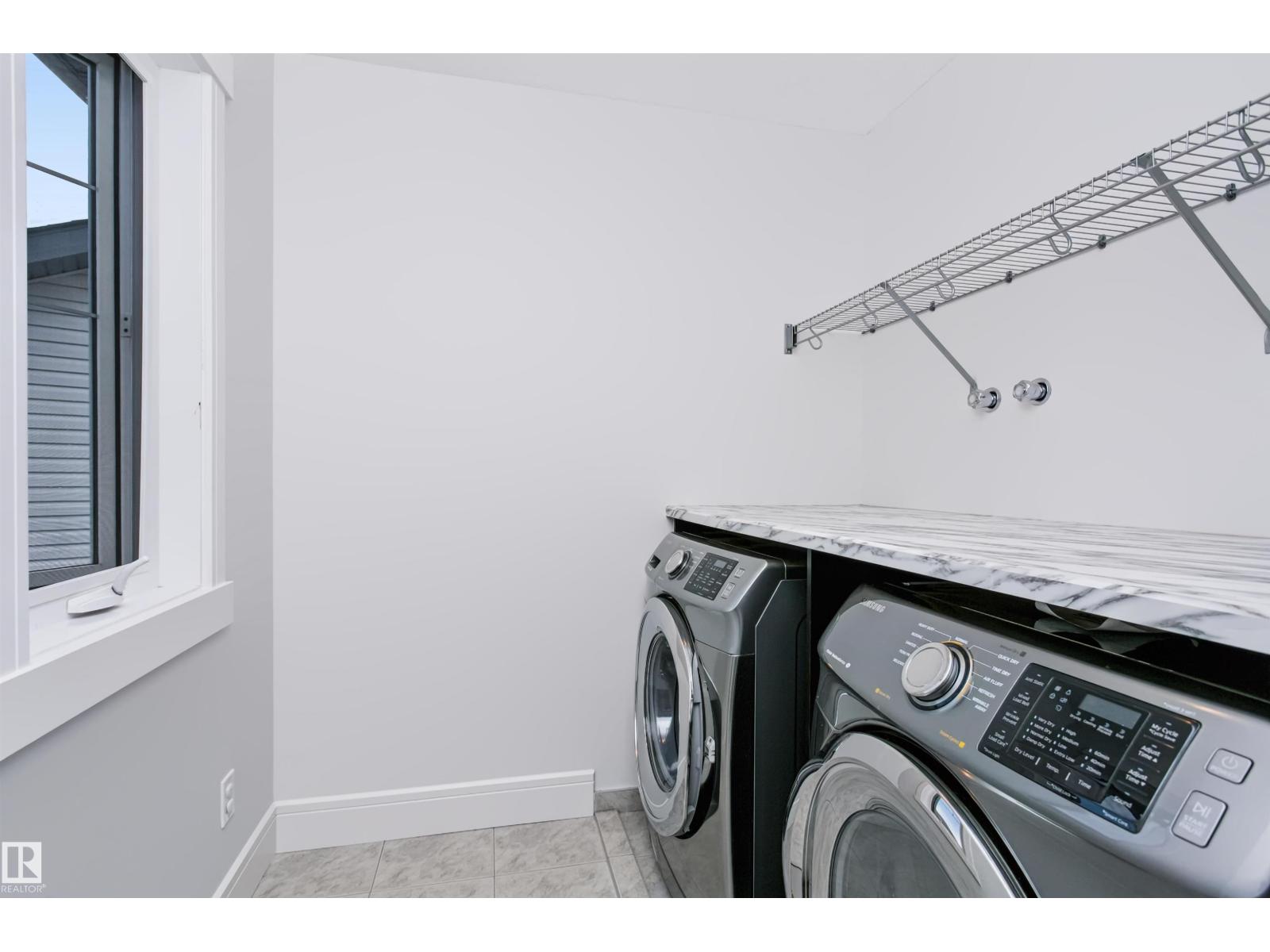 1235 164 ST SW - 28