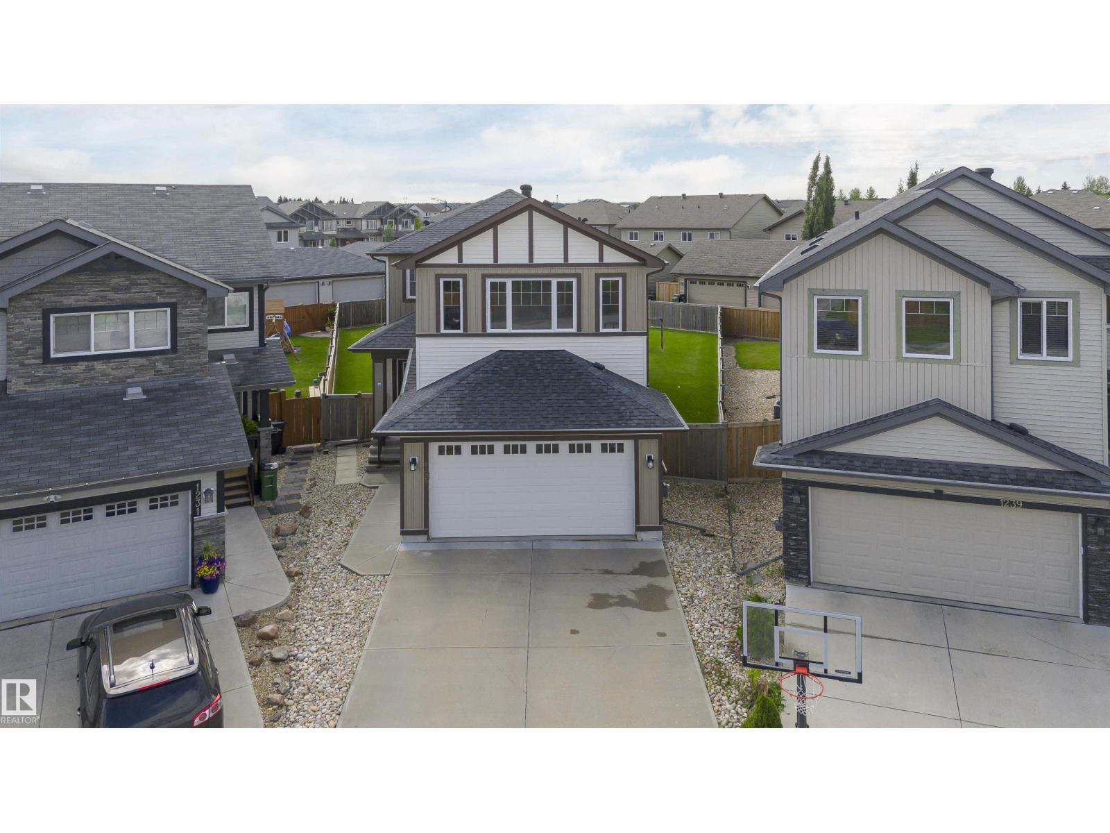 1235 164 ST SW - 3