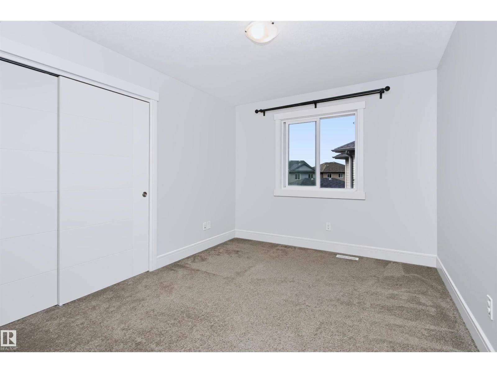 1235 164 ST SW - 32