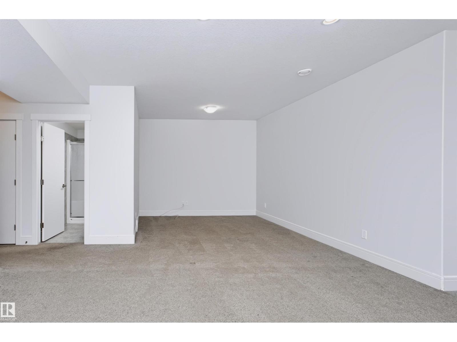 1235 164 ST SW - 38