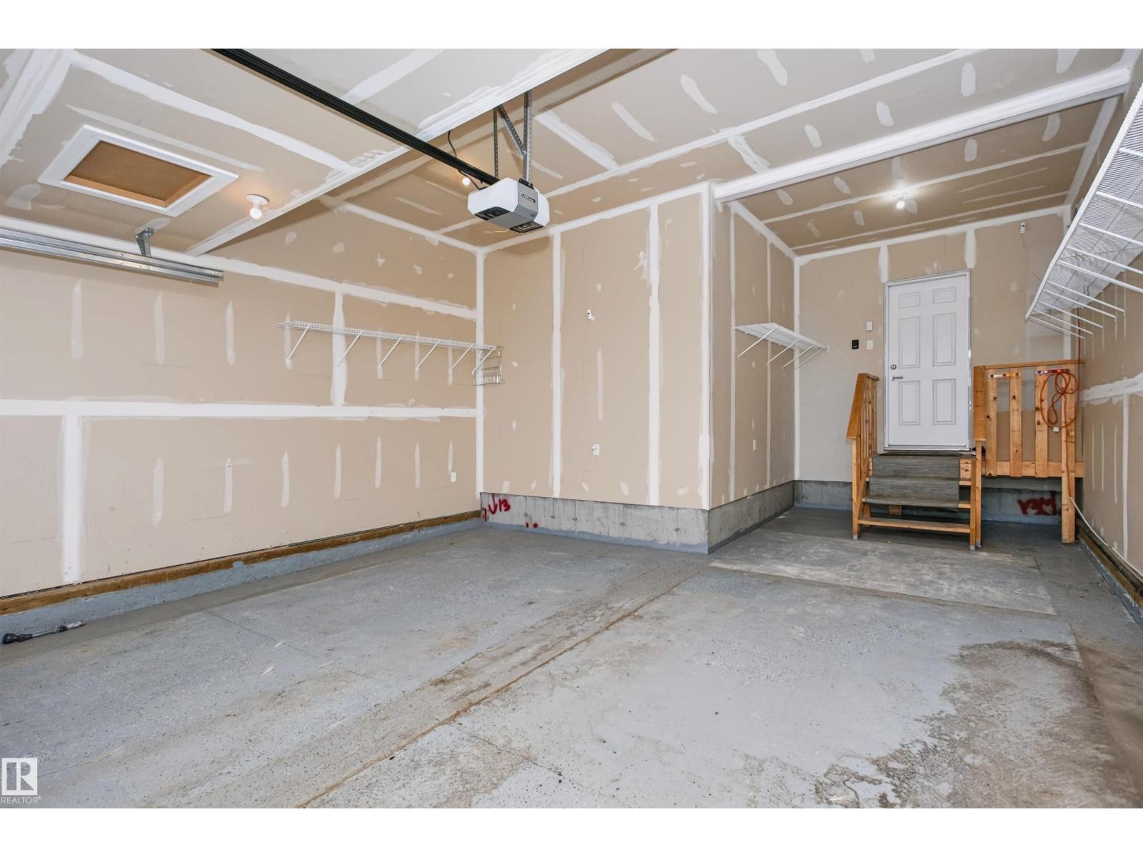 1235 164 ST SW - 45