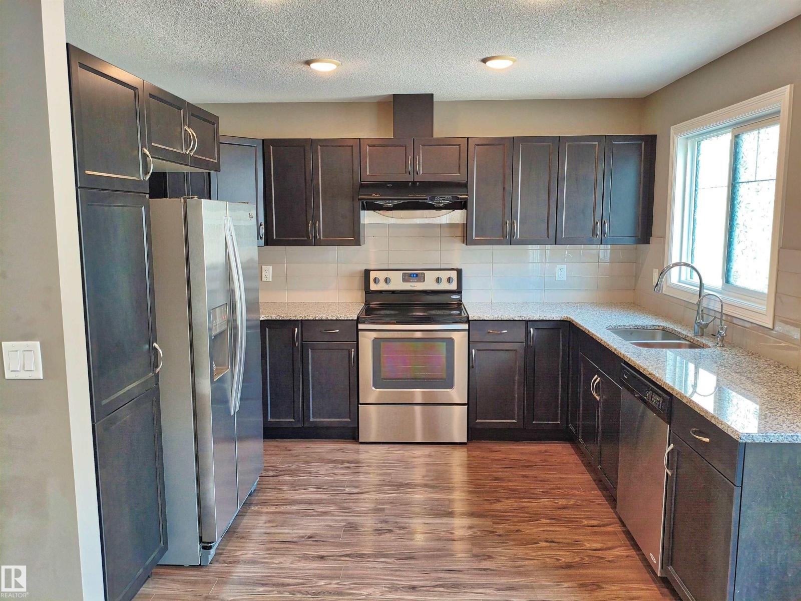 #23 1508 105 ST NW - 10