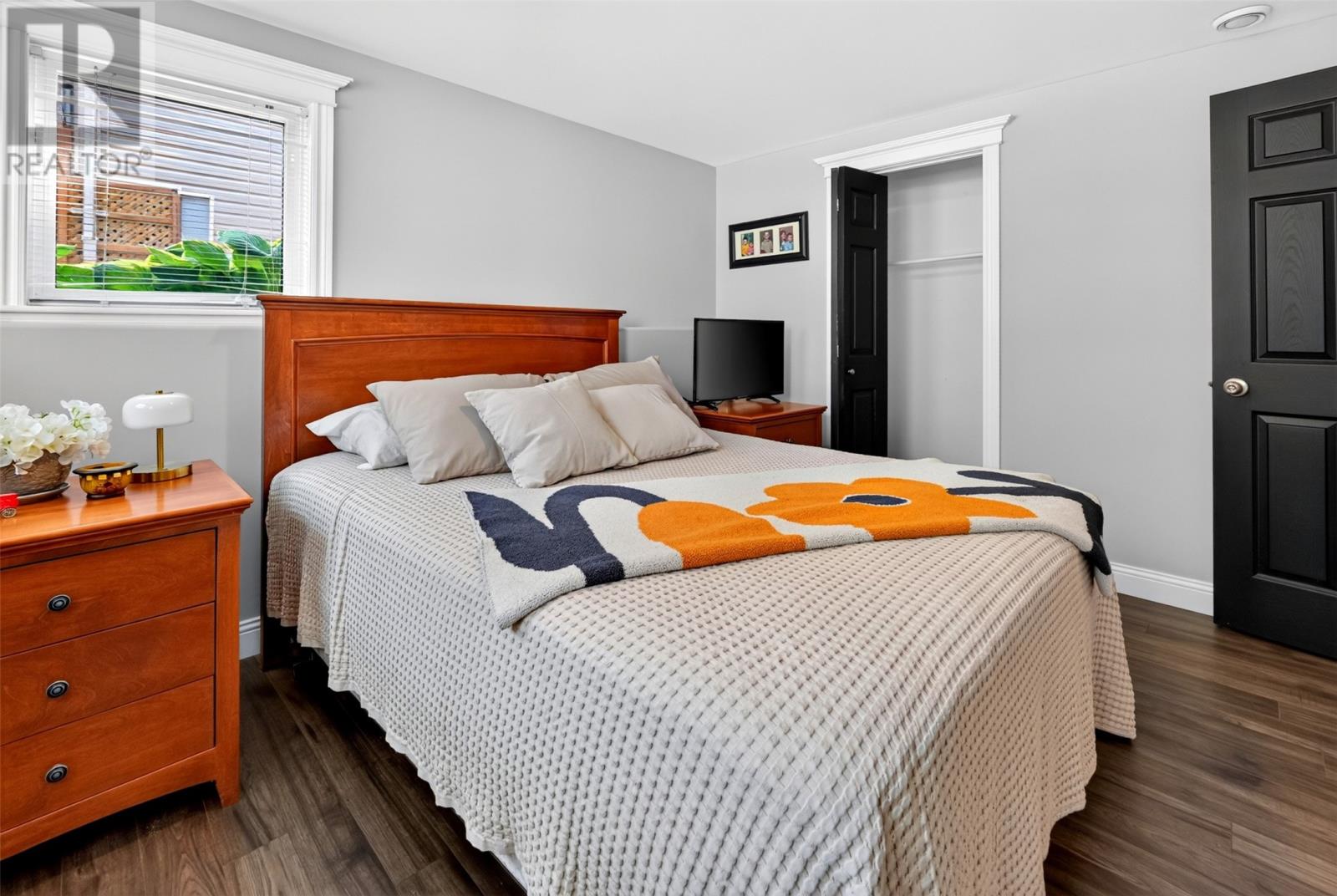 1551 Thorburn Road - 30