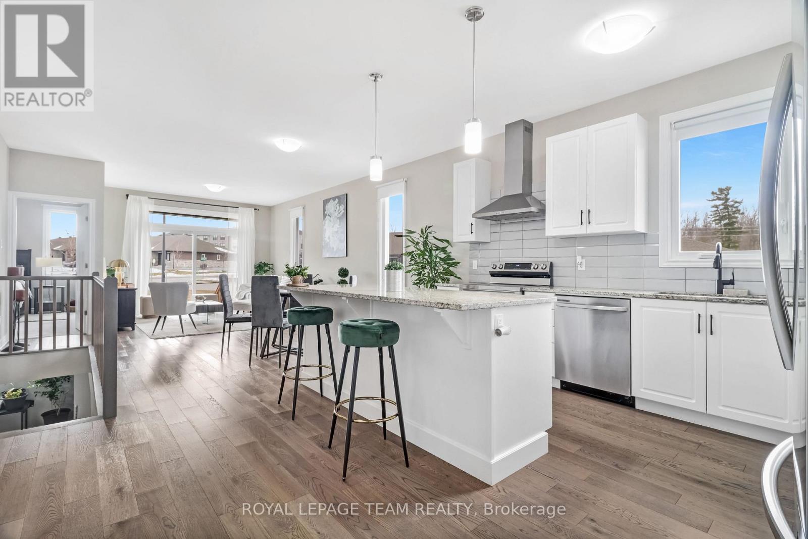 20 SEABERT DRIVE, Ottawa. Luxury613. By Peter Sagos - Image 9