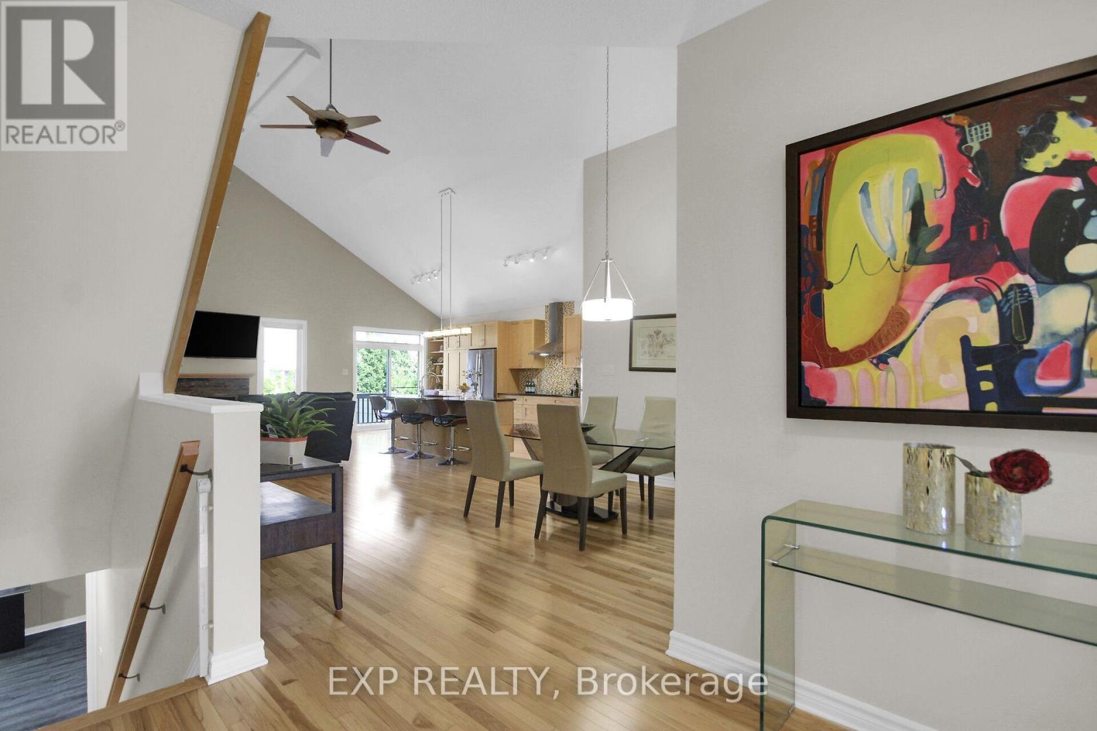 417 CHARING CROSS WAY, Ottawa. Luxury613. By Peter Sagos - Image 10