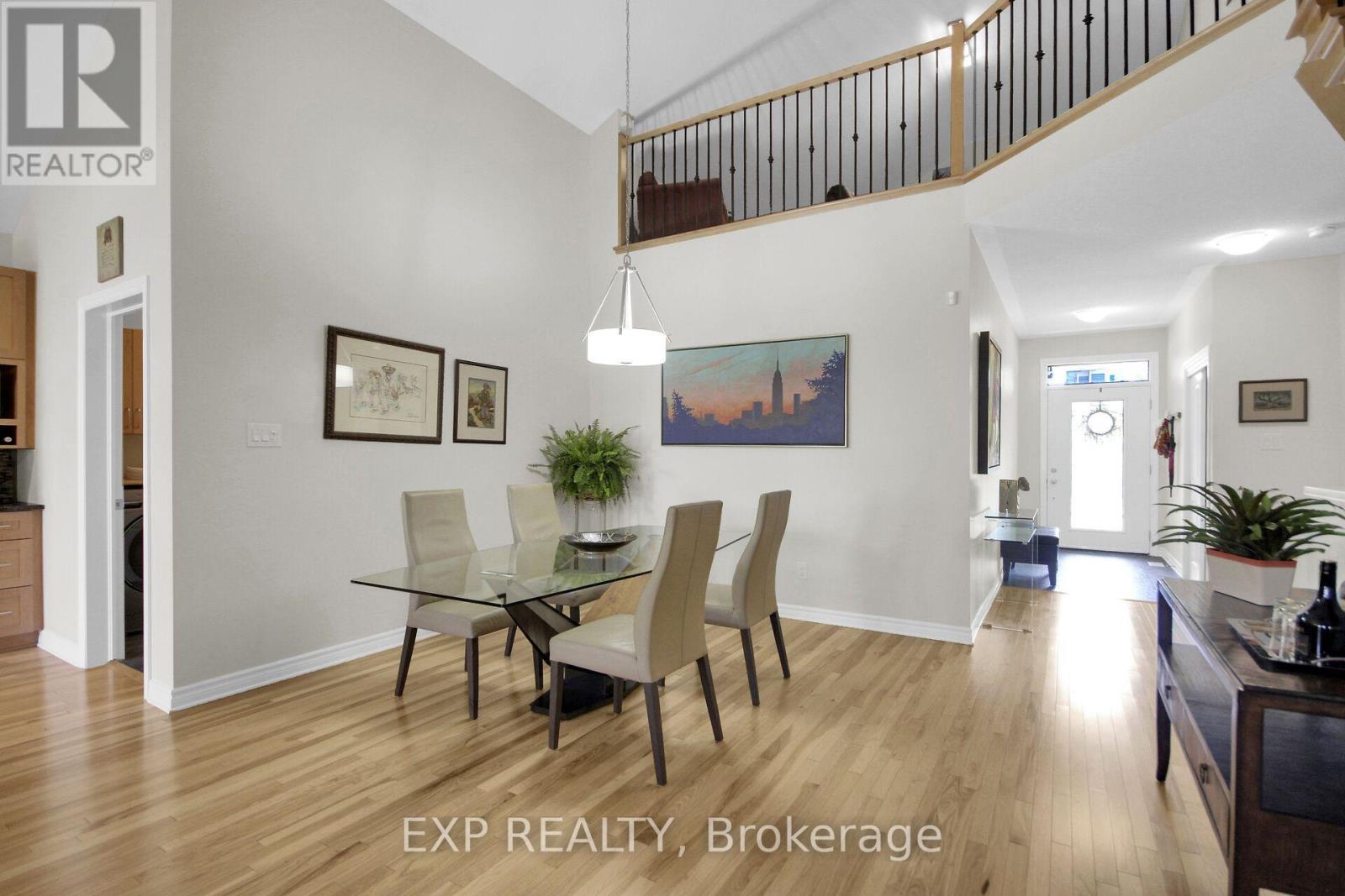 417 CHARING CROSS WAY, Ottawa. Luxury613. By Peter Sagos - Image 12