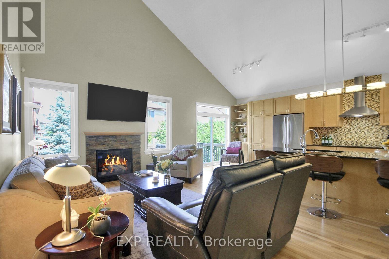 417 CHARING CROSS WAY, Ottawa. Luxury613. By Peter Sagos - Image 15