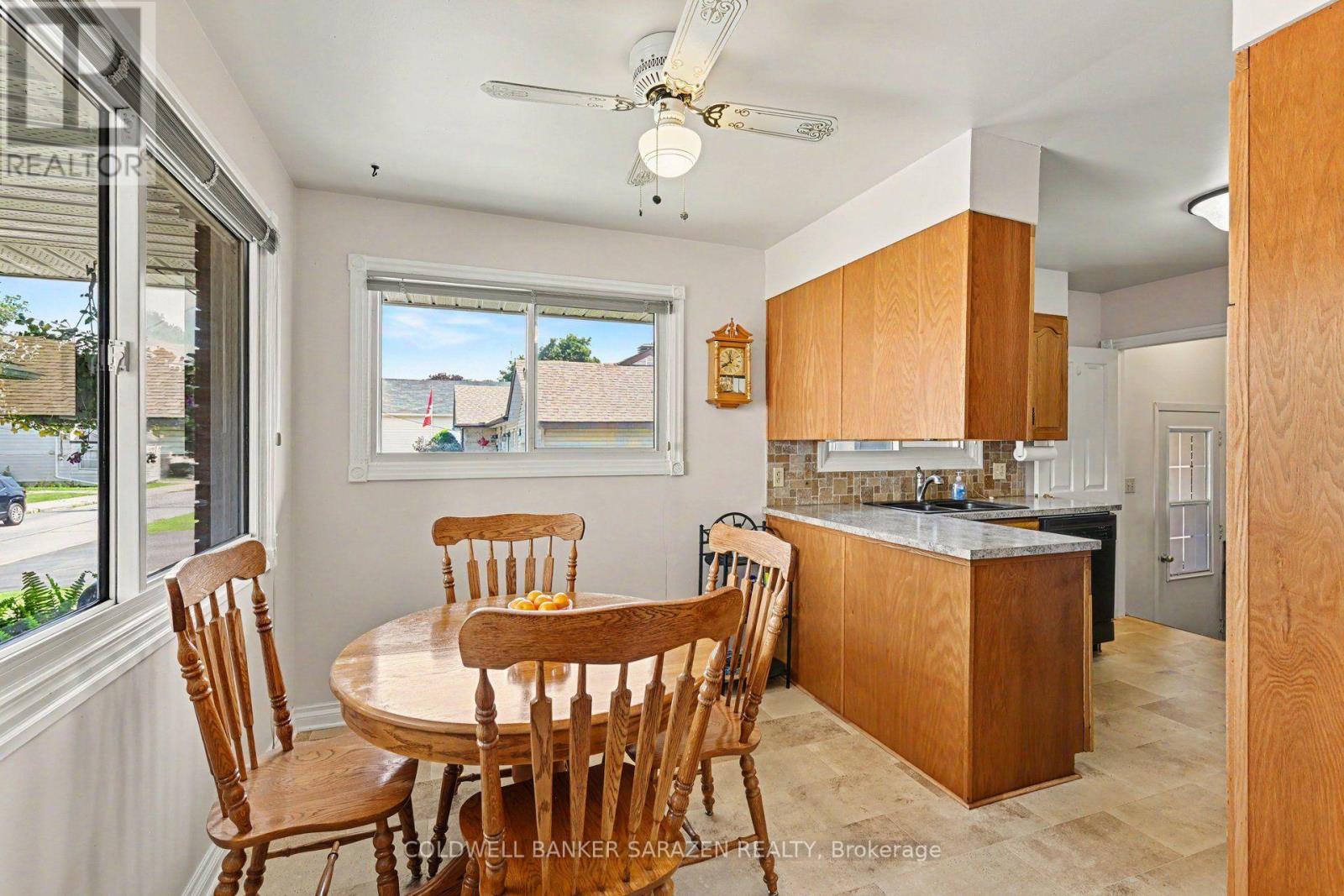 68 TIERNEY STREET S - 11