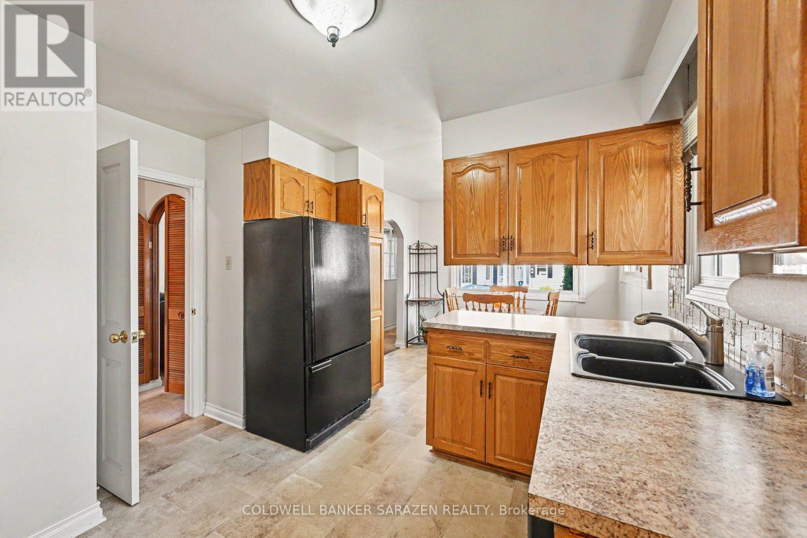 68 TIERNEY STREET S - 14