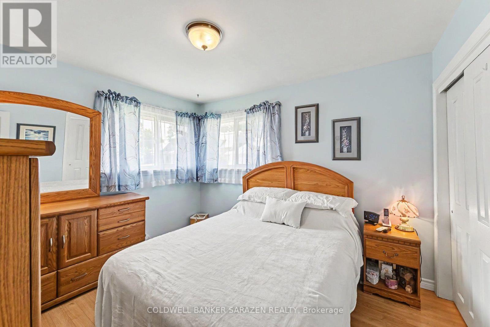 68 TIERNEY STREET S - 16