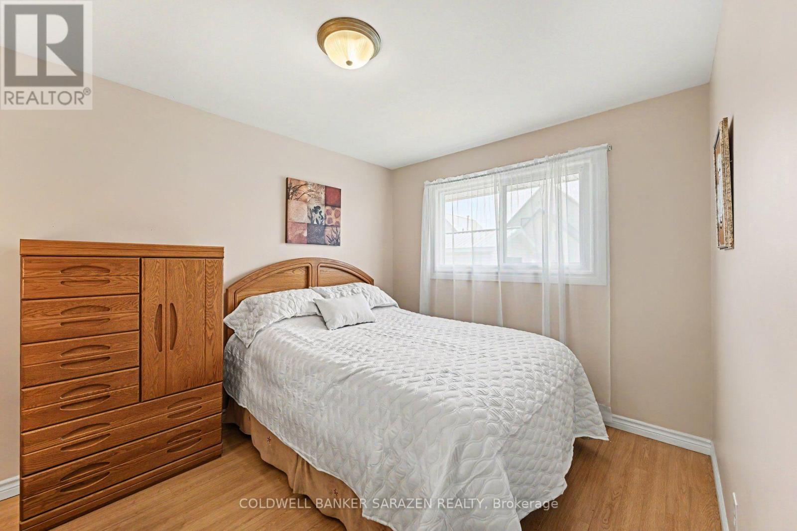 68 TIERNEY STREET S - 17