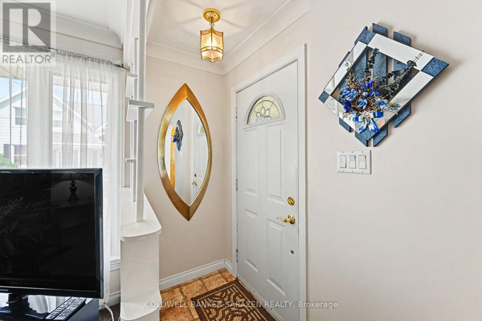 68 TIERNEY STREET S - 6