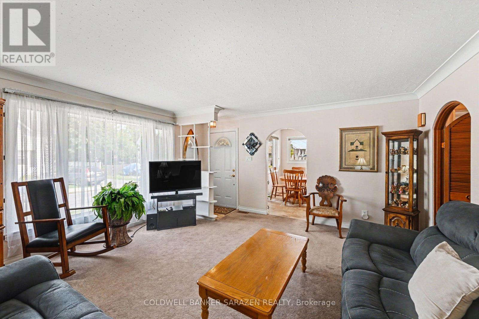 68 TIERNEY STREET S - 8
