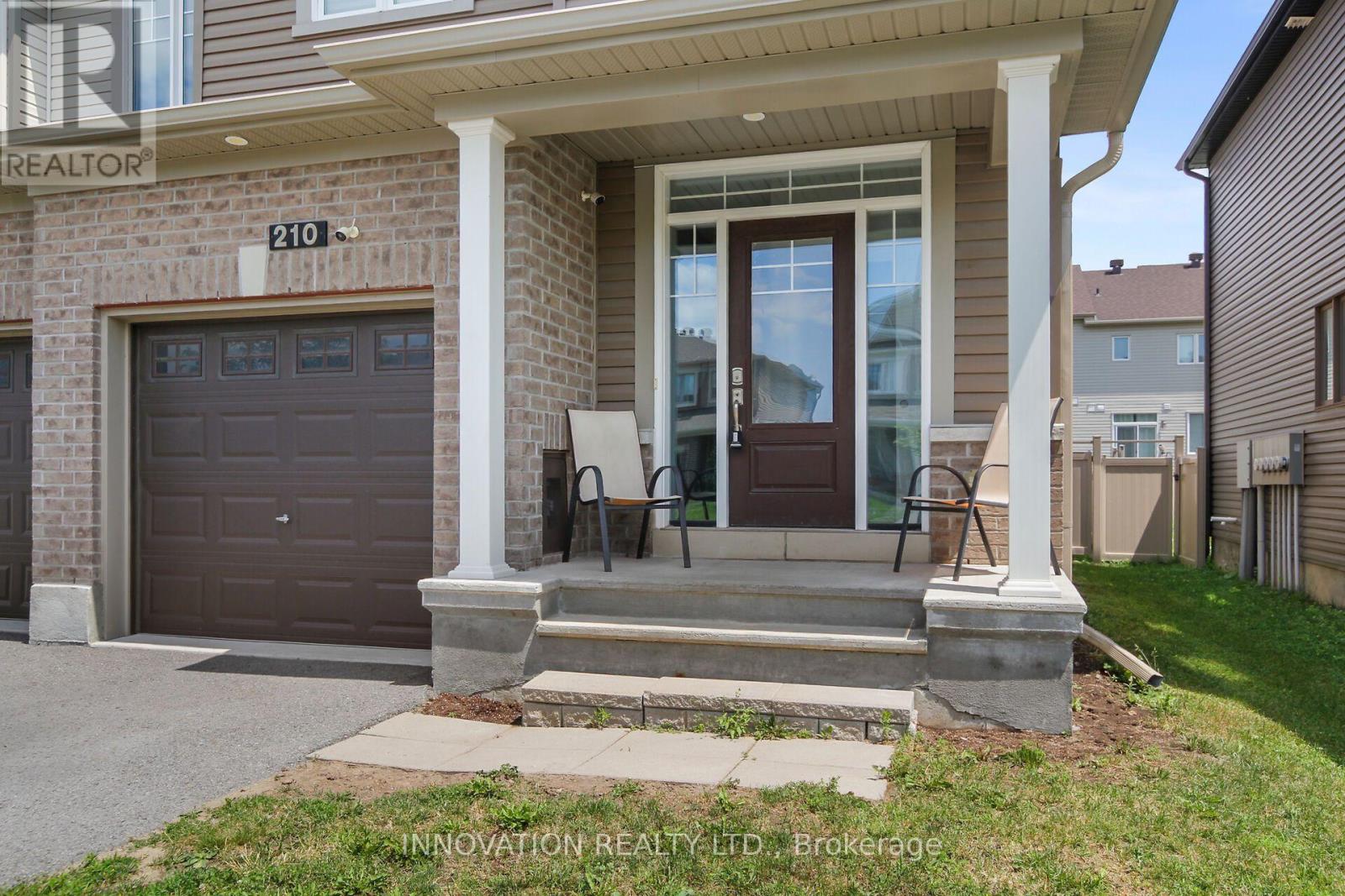 210 BANDELIER WAY - 2