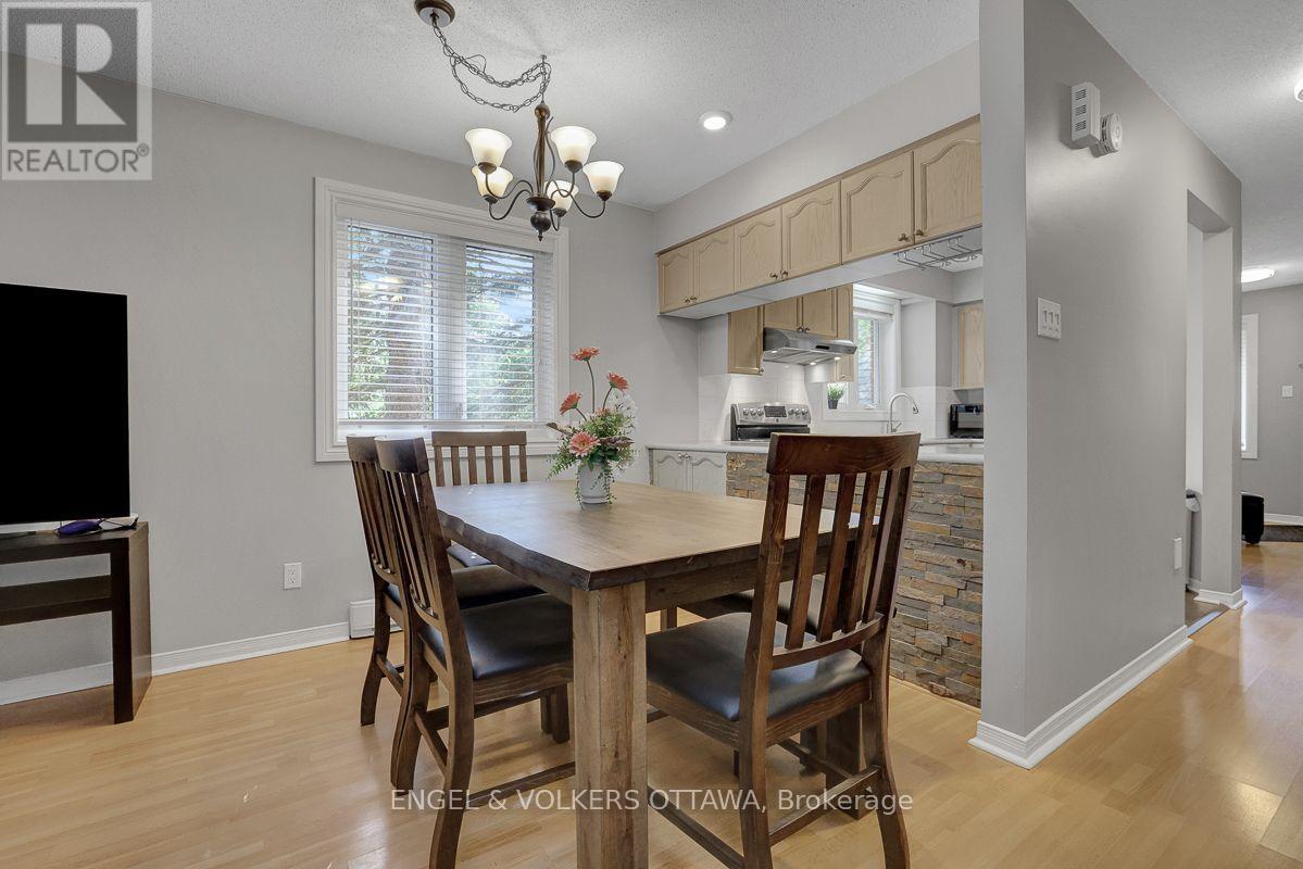 382 BRISTON PRIVATE, Ottawa. Luxury613. By Peter Sagos - Image 10
