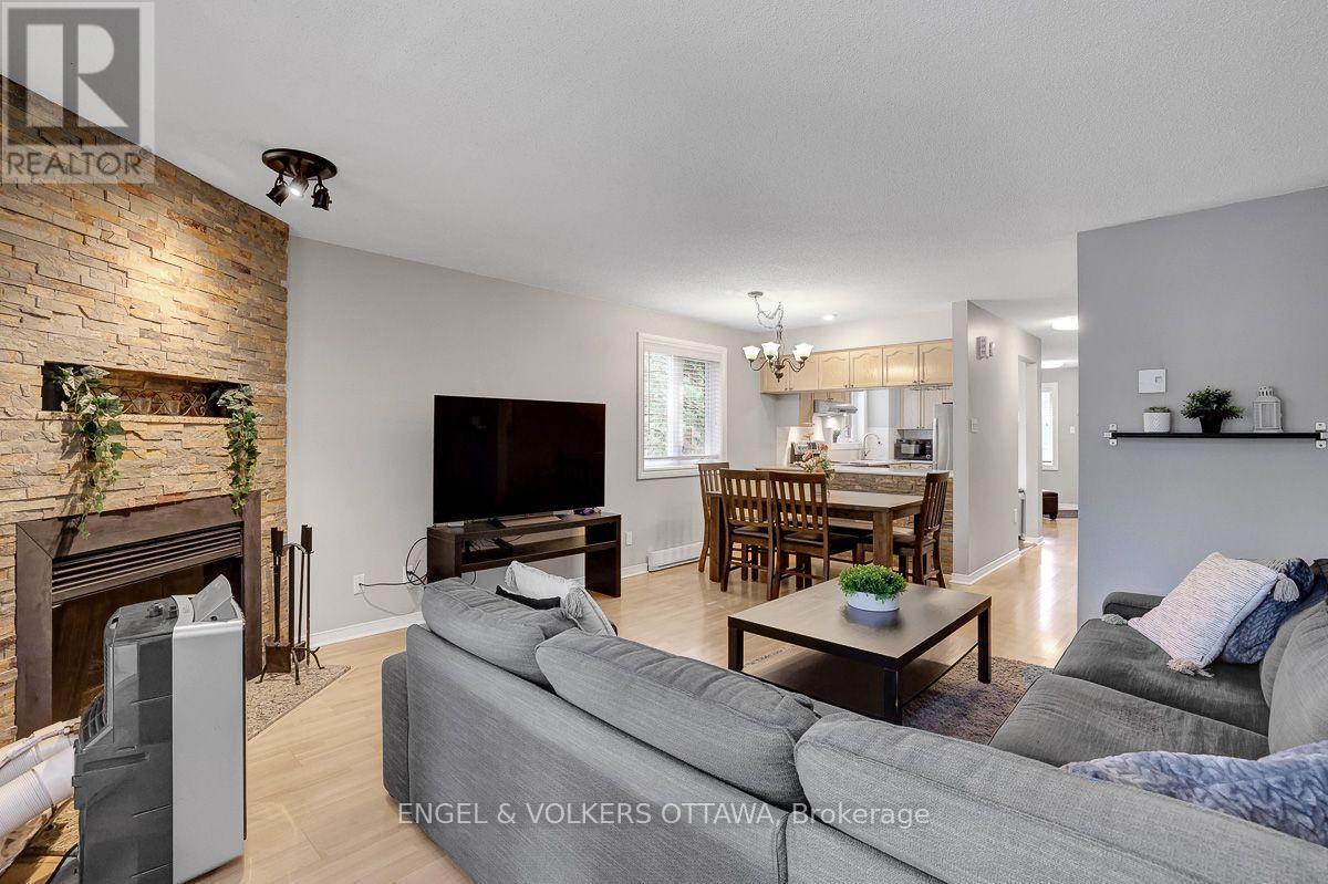 382 BRISTON PRIVATE, Ottawa. Luxury613. By Peter Sagos - Image 19