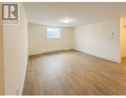 102 Trenton Drive thumbnail 12