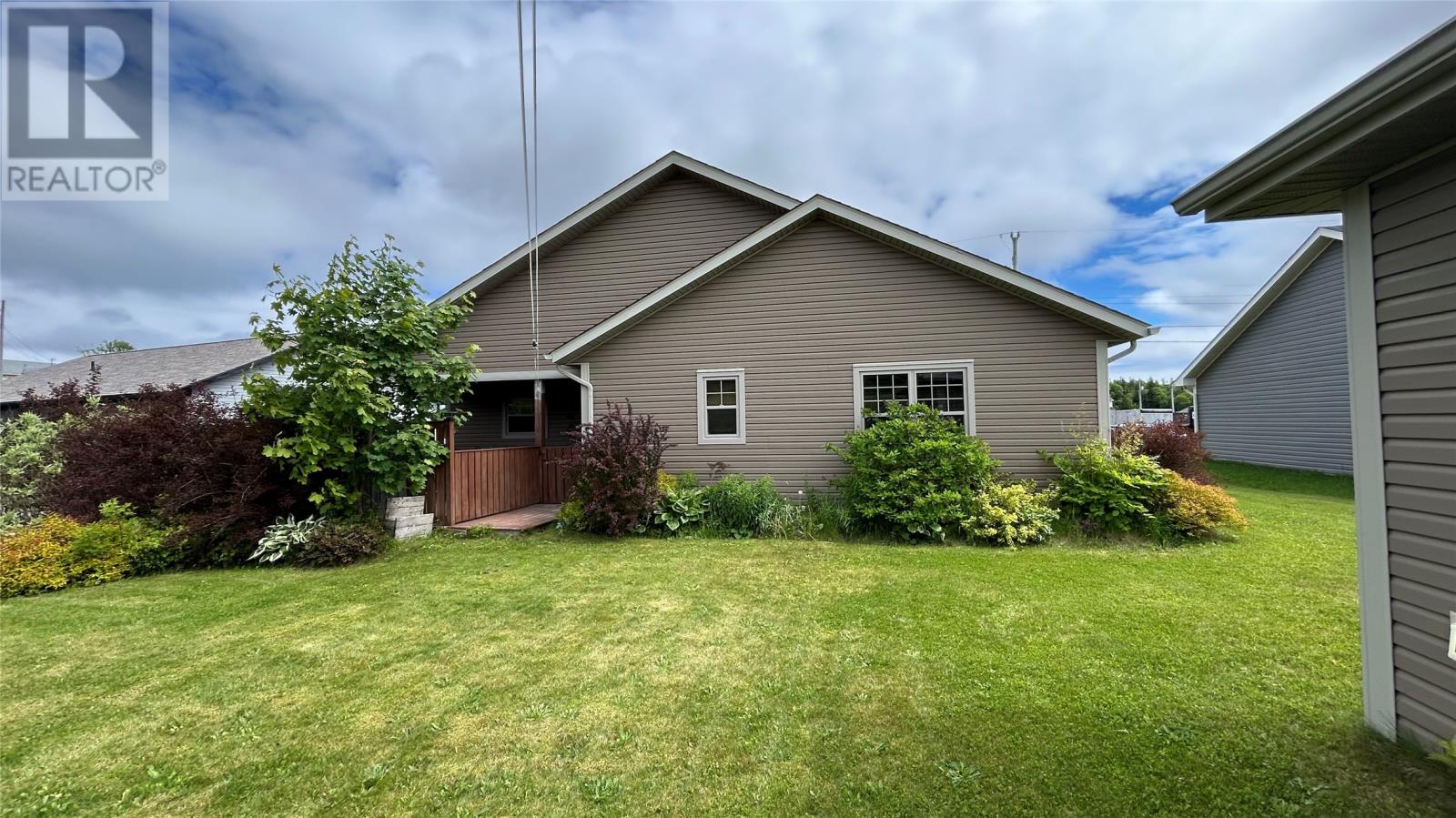 11 PELLEY Drive - 29