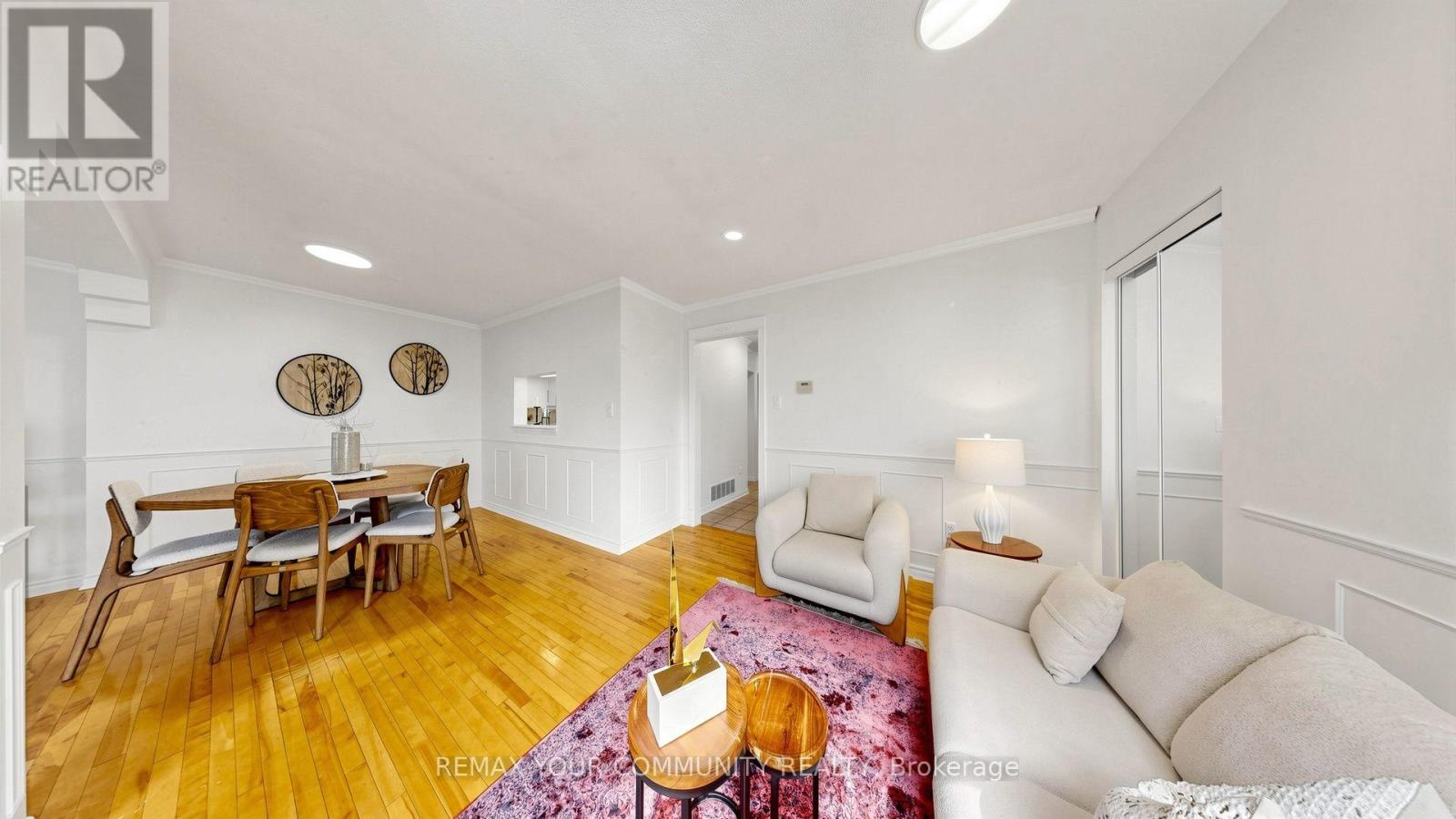 276 CURREY CRESCENT - 10