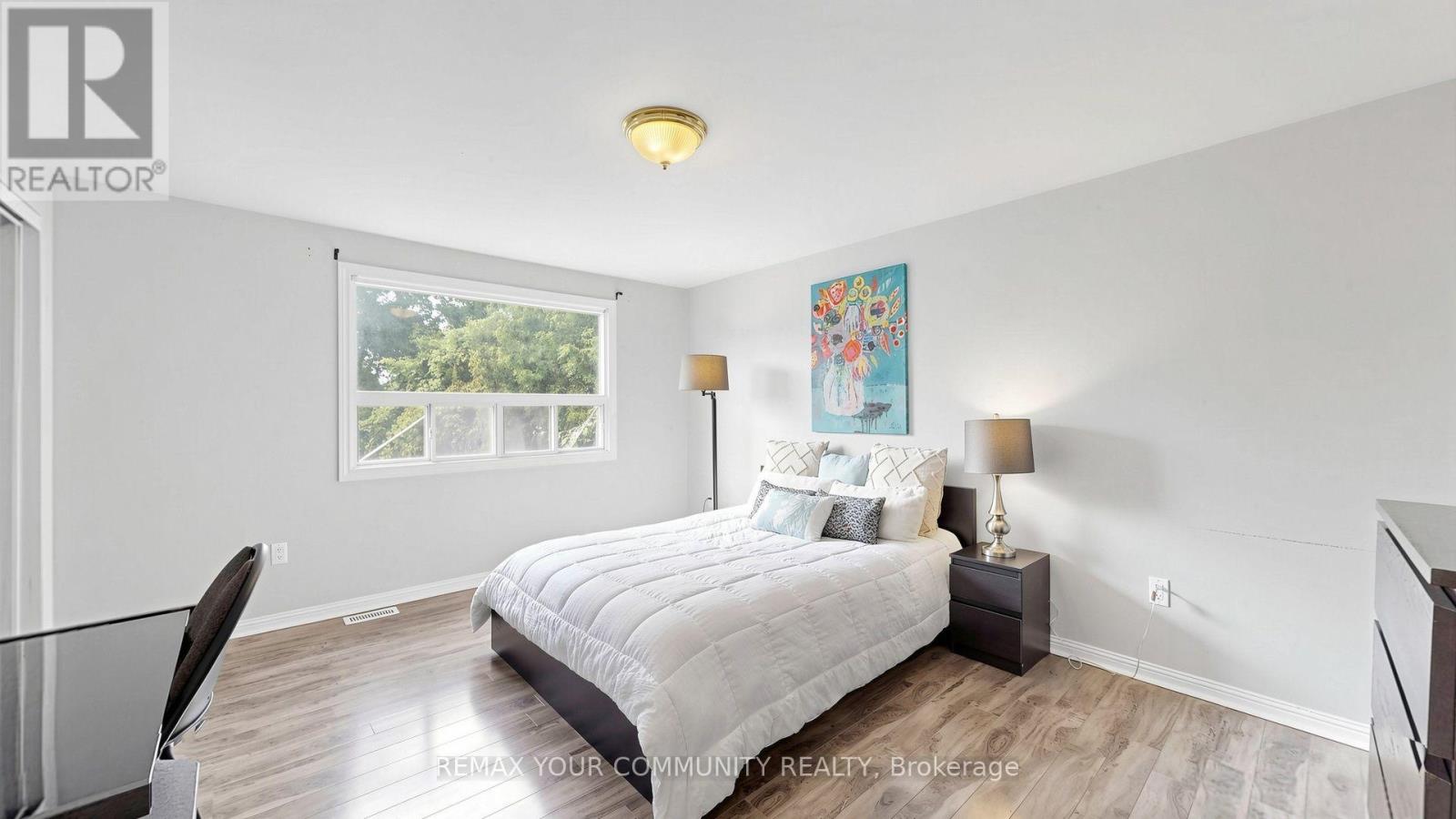 276 CURREY CRESCENT - 23