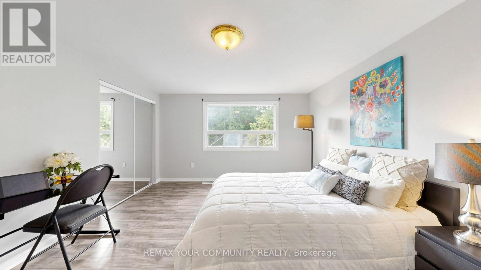276 CURREY CRESCENT - 24