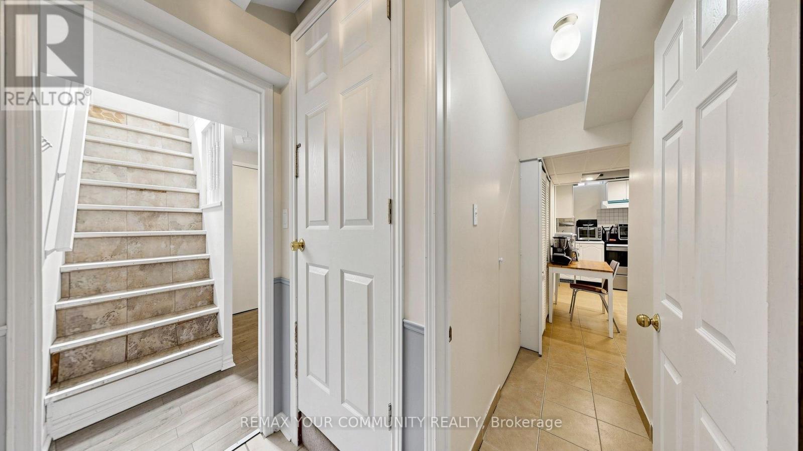 276 CURREY CRESCENT - 40