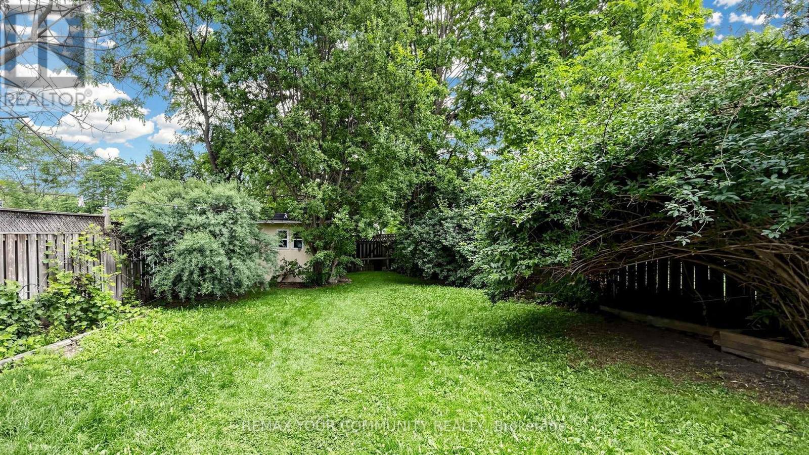 276 CURREY CRESCENT - 45