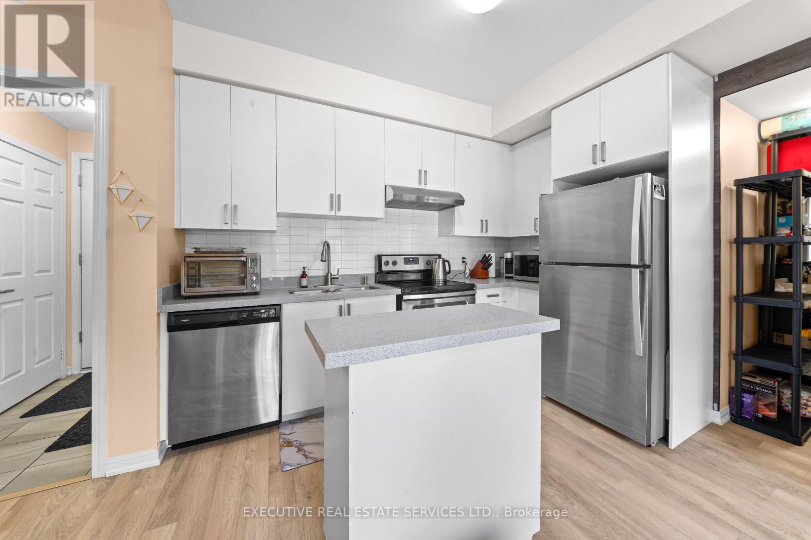 #95 1 BECKENROSE COURT - 10