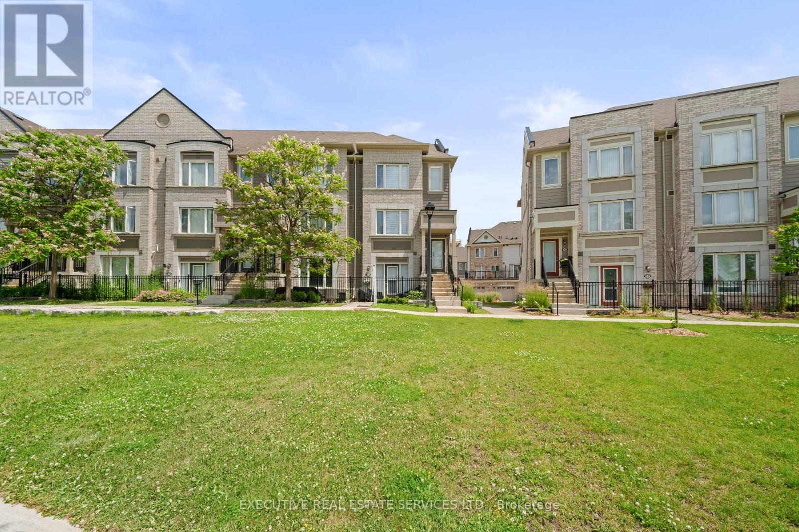 #95 1 BECKENROSE COURT - 3