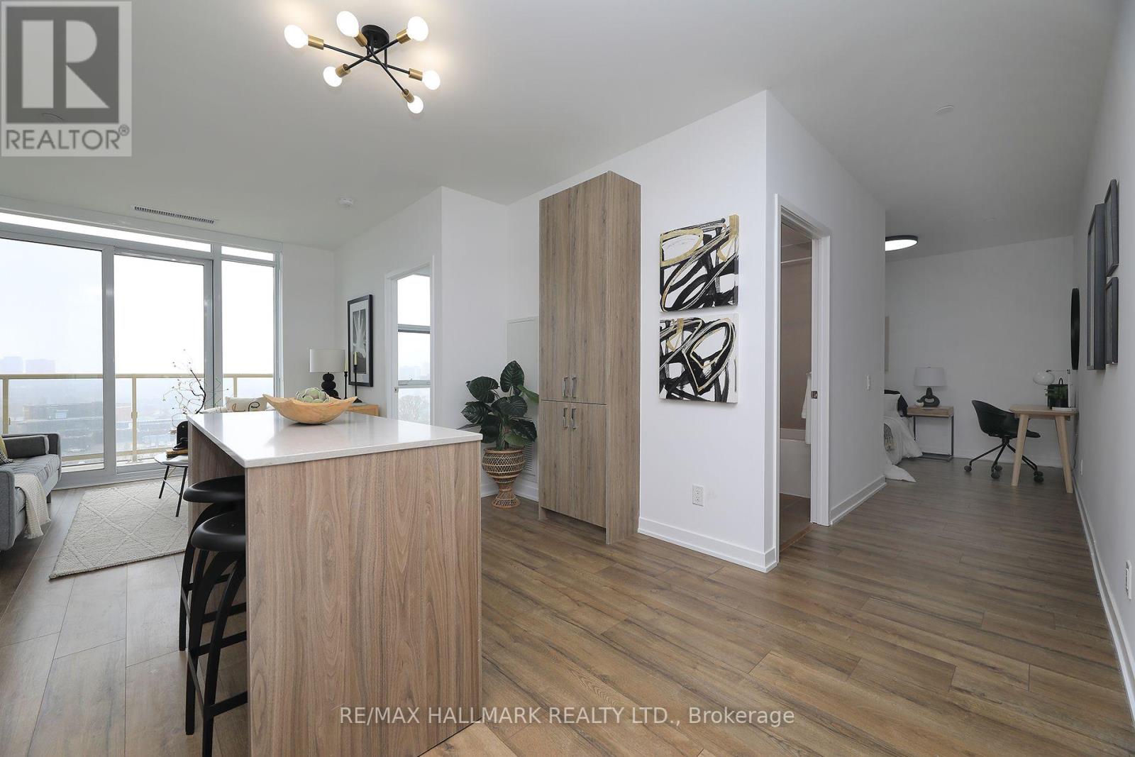 #1111 1787 ST. CLAIR AVENUE W - 18